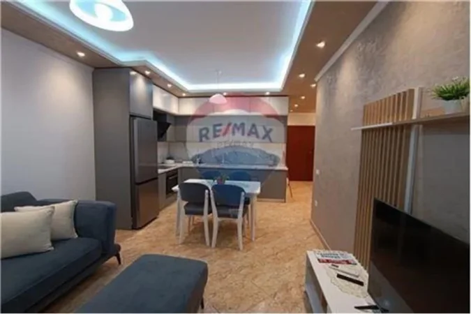 Tirane, jepet me qera apartament , 81 m² 801 € (Don Bosko)