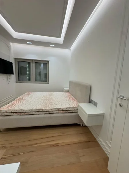 Tirane, shitet apartament 2+1+Ballkon Kati 4, 100 m² 280.000 € (foleja e gjelber)