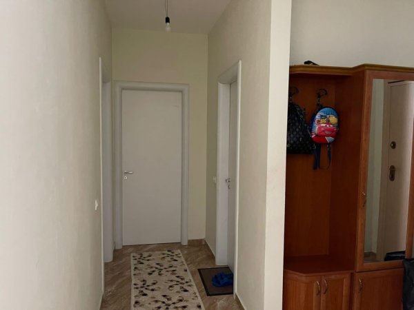 Tirane, shitet apartament 2+1+Ballkon Kati 1, 108 m² 184.450 € (Unaza e re Teodor keko)