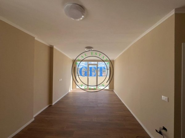 Durres, shitet apartament 2+1 Kati 10, 76 m² 135.000 € 