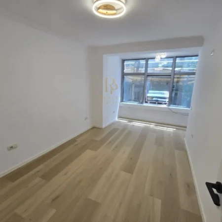 Tirane, shitet apartament 2+1+Ballkon Kati 2, 75 m² 188.000 € (PRane Spitalit Gjerman)