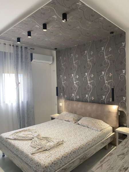 Tirane, jepet me qera apartament 1+1+Ballkon Kati 8, 71 m² 600 € (Rruga Panorama)