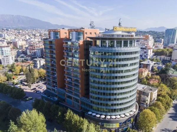 Tirane, jepet me qera apartament 1+1 Kati 11, 145 m² 3.300 € (rruga e elbasanit)