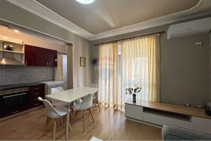 Tirane, shitet apartament 3+1 Kati 5, 78 m² 135.000 € (Rruga Irfan Tomini , Selite)