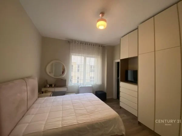 Tirane, shitet apartament 2+1 , 117 m² 207.000 € 