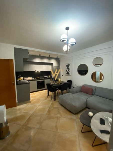 Tirane, shitet apartament 1+1+Ballkon Kati 2, 63 m² 150.000 € (KODRA E DIELLIT 1)