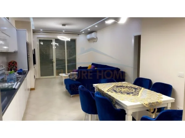 Tirane, shitet apartament 4+1 Kati 6, 127 m² 203.000 € (ASTIR)