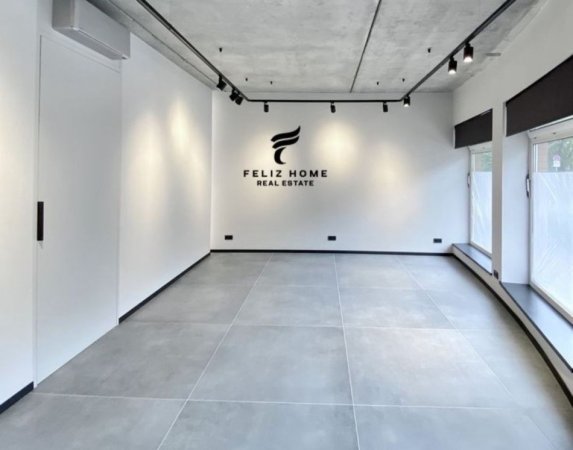 Tirane, jepet me qera dyqan Kati 0, 45 m² 1.000 € (RRUGA E DURRESIT)