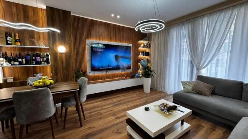 Tirane, shitet apartament 2+1+Aneks+Ballkon Kati 2, 105 m² 215.000 € (Fusha e Aviacionit)