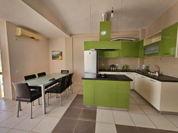 Durres, shitet apartament 2+1 , 115 m² 115.000 € (golem)