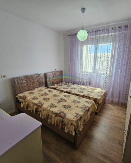 Tirane, shitet apartament 2+1+Ballkon Kati 3, 91 m² 123.000 € (Fresku)