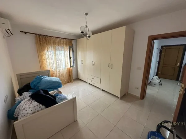 Tirane, shitet apartament 2+1 Kati 5, 94 m² 103.000 € (Laprak prane KMY)