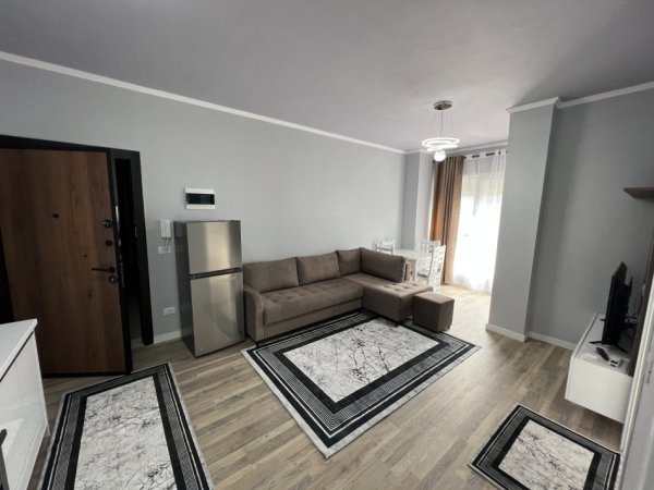 Tirane, jepet me qera apartament 1+1 Kati 9, 41 m² 500 € (5-Maji)