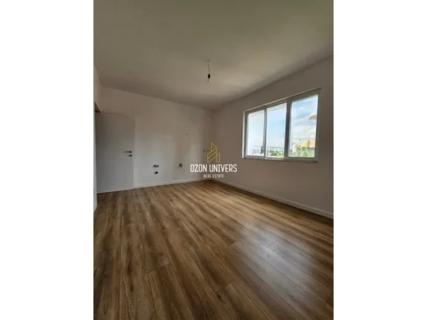 Tirane, shitet apartament 1+1 Kati 4, 45 m² 130.000 € (Qendër)