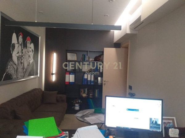 Tirane, jap me qera ambjent biznesi , 35 m² 600 € (Myslym Shyri)