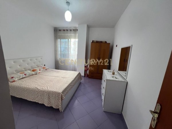Durres Plazh, jepet me qera apartament 1+1 Kati 3, 62 m² 400 € (Plazh Rrota Kuqe)