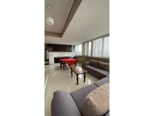 Tirane, shitet apartament 2+1+Ballkon Kati 4, 99 m² 190.000 € (ISH PARKU AUTOBUSAVE)