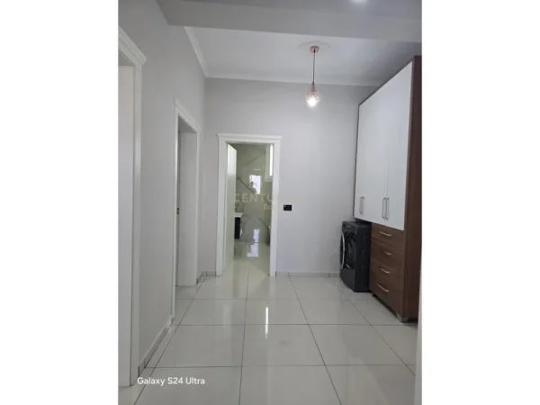 Durres Plazh, jepet me qera apartament 1+1 Kati 3, 65 m² 350 € (Plazh Durres)