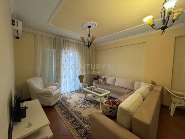 Tirane, jepet me qera Kati 2, 550 m² 550 € (Astir)