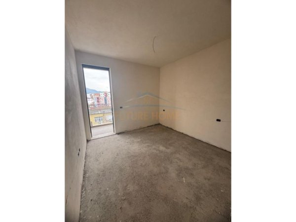 Tirane, shitet apartament 1+1+Ballkon Kati 5, 63 m² 165.000 € (SELVIA)
