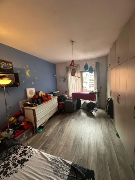 Tirane, shitet apartament 2+1+Ballkon Kati 4, 110 m² 320.000 € (Delijorgji)