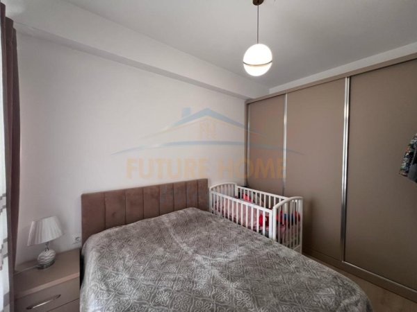 Tirane, shitet apartament 1+1+Ballkon Kati 6, 54 m² 98.000 € (Ali Demi, Kompleksi Mangalem)