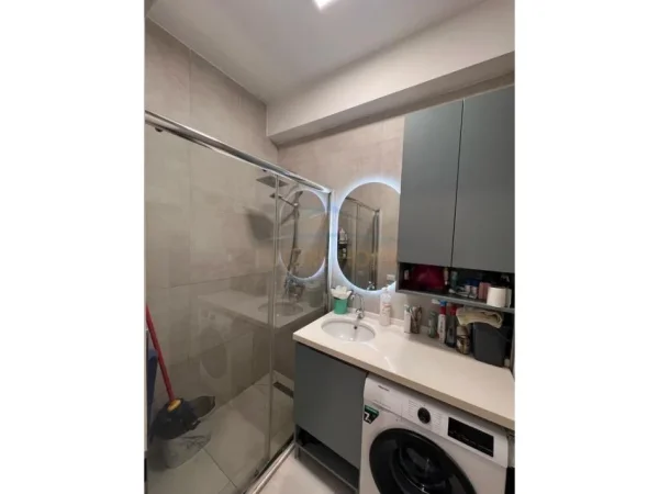 Tirane, shitet apartament 1+1+Ballkon Kati 6, 54 m² 98.000 € (Ali Demi, Kompleksi Mangalem)