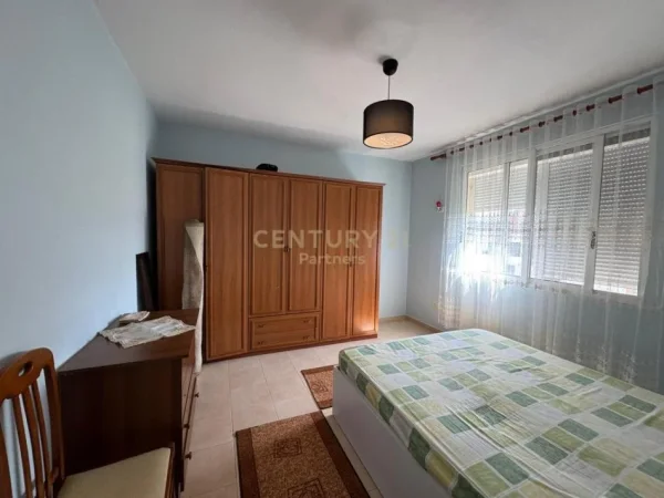 Tirane, jepet me qera apartament 1+1 Kati 7, 62 m² 380 € (Astir)