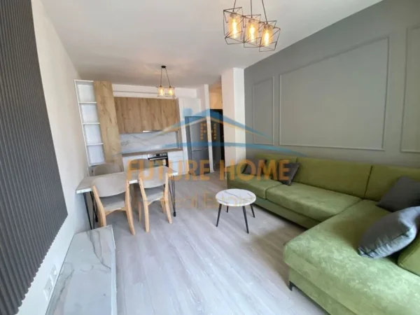 Tirane, shitet apartament 2+1 Kati 8, 132 m² 190.000 € (Kompleksi Grand Gallery)