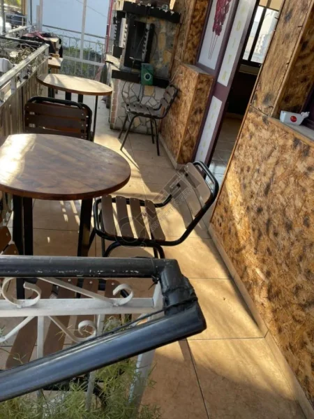 Tirane, jepet me qera ambjent biznesi Kati 2, 260 m² 700 € (LAPRAKE)