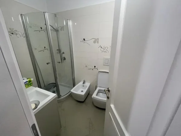 Durres, shitet apartament 2+1+Ballkon Kati 6, 118 m² 230.000 € (Vollga)