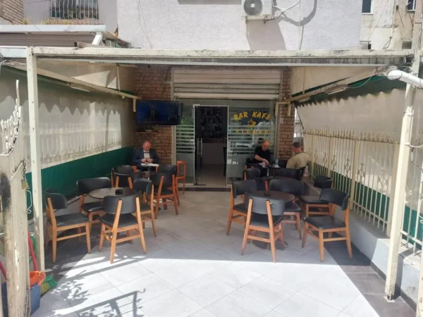 Tirane, jepet me qera ambjent biznesi Kati 0, 50 m² 500 € (RRUGA E ELBASANIT)