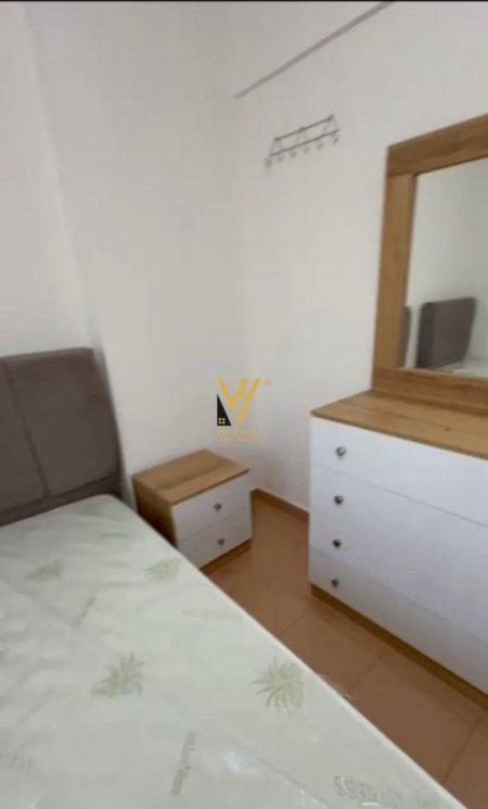 Tirane, jepet me qera apartament 2+1+Ballkon Kati 7, 90 m² 480 € (DON BOSKO)