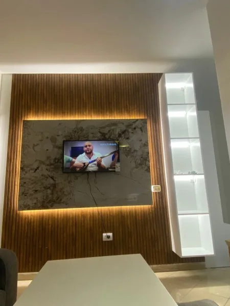 Tirane, jepet me qera apartament 1+1 Kati 4, 50 m² 400 € (Kompleksi Fratari , Astir)