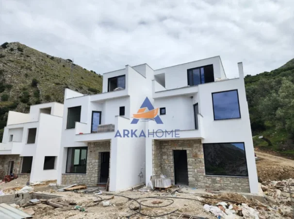 Sarande, shitet Vile 3 Katshe , 270 m² 585.000 € (BORSH)