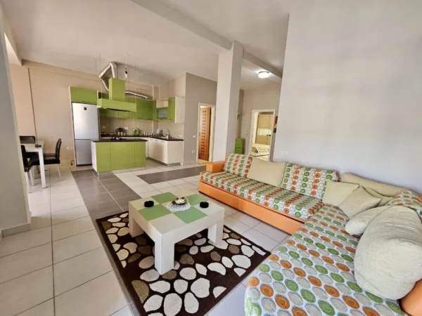 Durres, shitet apartament 2+1+Ballkon Kati 4, 115 m² 115.000 € (Golem Durres, Prane Hotel Delight)