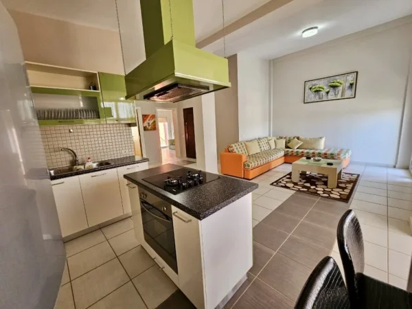 Durres, shitet apartament 2+1+Ballkon Kati 4, 115 m² 115.000 € (Golem Durres, Prane Hotel Delight)