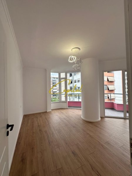 Tirane, shitet apartament 2+1 Kati 4, 86 m² 133.000 € (ASTIR)
