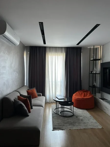 Tirane, shitet apartament 1+1 Kati 3, 64 m² 160.000 € (rruga e dibres)