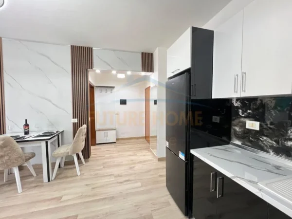 Plazh Iliria, shitet apartament 1+1 Kati 9, 70 m² 97.000 € (Durres)