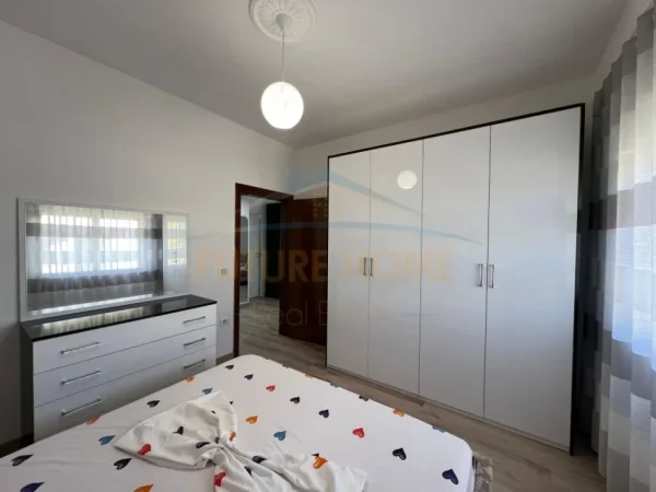 Plazh Iliria, shitet apartament 1+1 Kati 9, 70 m² 97.000 € (Durres)