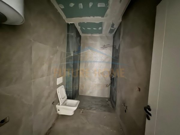 Qerret, shitet apartament 1+1 Kati 3, 75 m² 120.000 € 