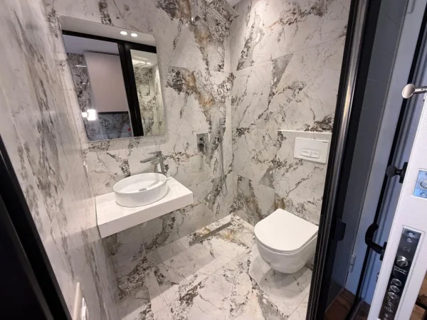 Tirane, shitet garsonier 1+1 Kati 5, 65 m² 269.000 € (rruga ibrahim rugova)