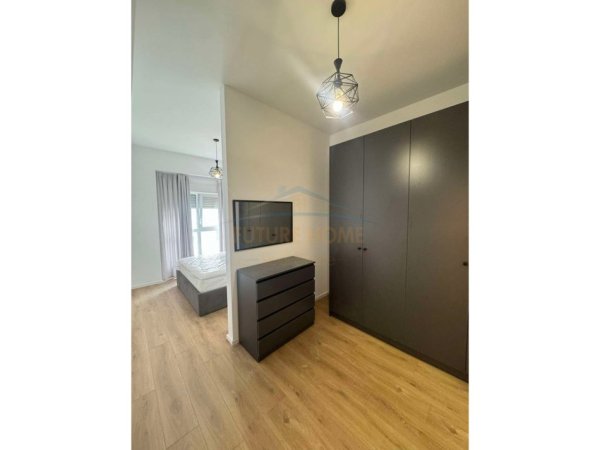 Tirane, jepet me qera apartament 2+1 , 85 m² 480 € (PASHO HYSA)