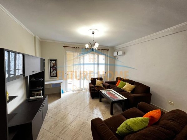 Tirane, shitet apartament 2+1 Kati 4, 103 m² 165.000 € (Kodra e Diellit)