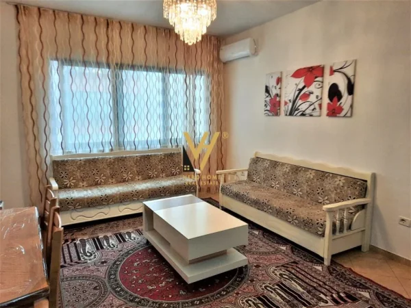 Tirane, shitet apartament 1+1+Ballkon Kati 4, 61 m² 115.000 € (5 MAJI)