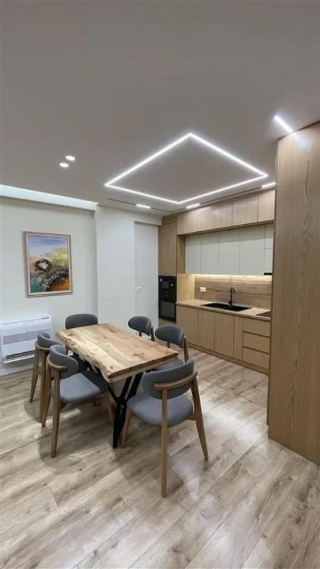 Tirane, jepet me qera apartament 2+1 Kati 4, 96 m² 1.800 € (liqeni i thate)