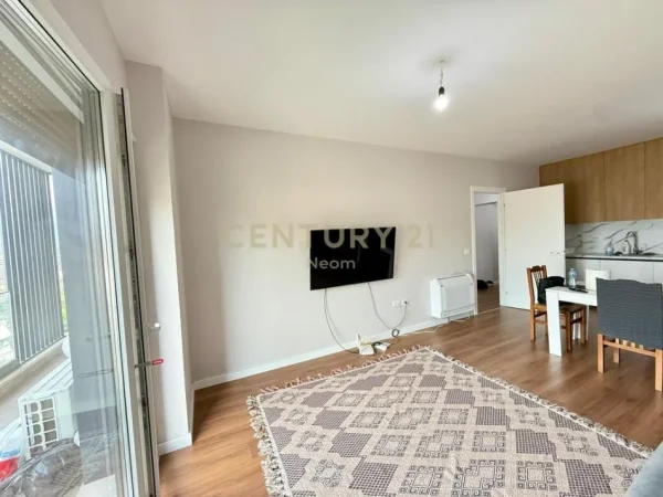 Tirane, shes apartament 2+1+POST PARKIMI , 95 m² 250.000 € (Kodra e Diellit)