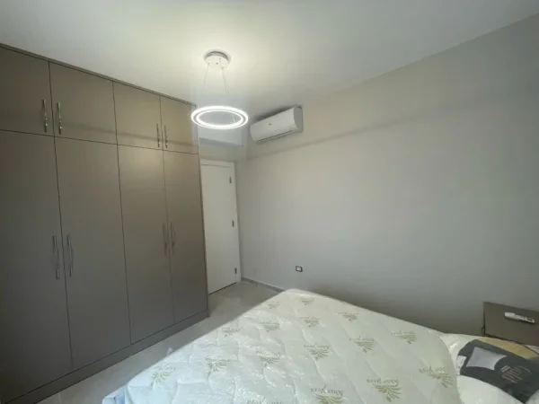 Tirane, jepet me qera apartament duplex 2+1 Kati 2, 80 m² 620 € (Kodra e diellit)