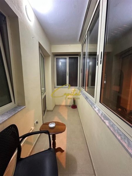 Tirane, jepet me qera apartament 2+1 Kati 2, 70 m² 600 € (RRUGA E DURRESIT)